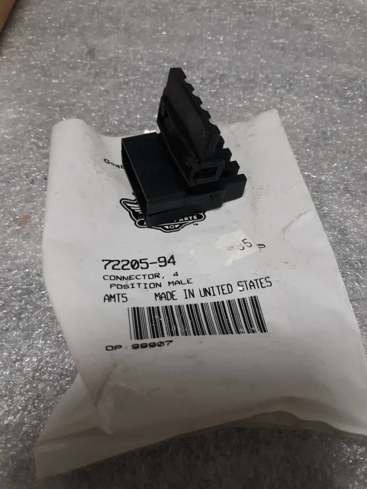 Harley 4 Position Male Plug Connector 72205-94