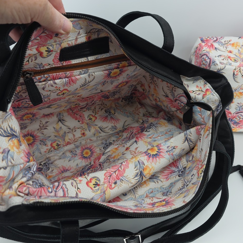 Epiphanie Leather Camera Bag Black, Removable Sections Multipocket w Strap