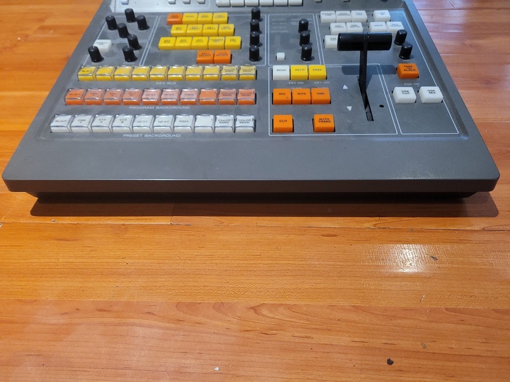 Sony BVS-3200 Video Switcher