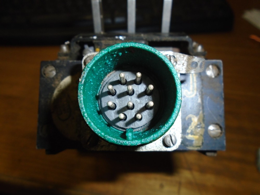 A-12 Gyropilot FLIGHT CONTROLLER 664416-113 Sperry Gyroscope co.