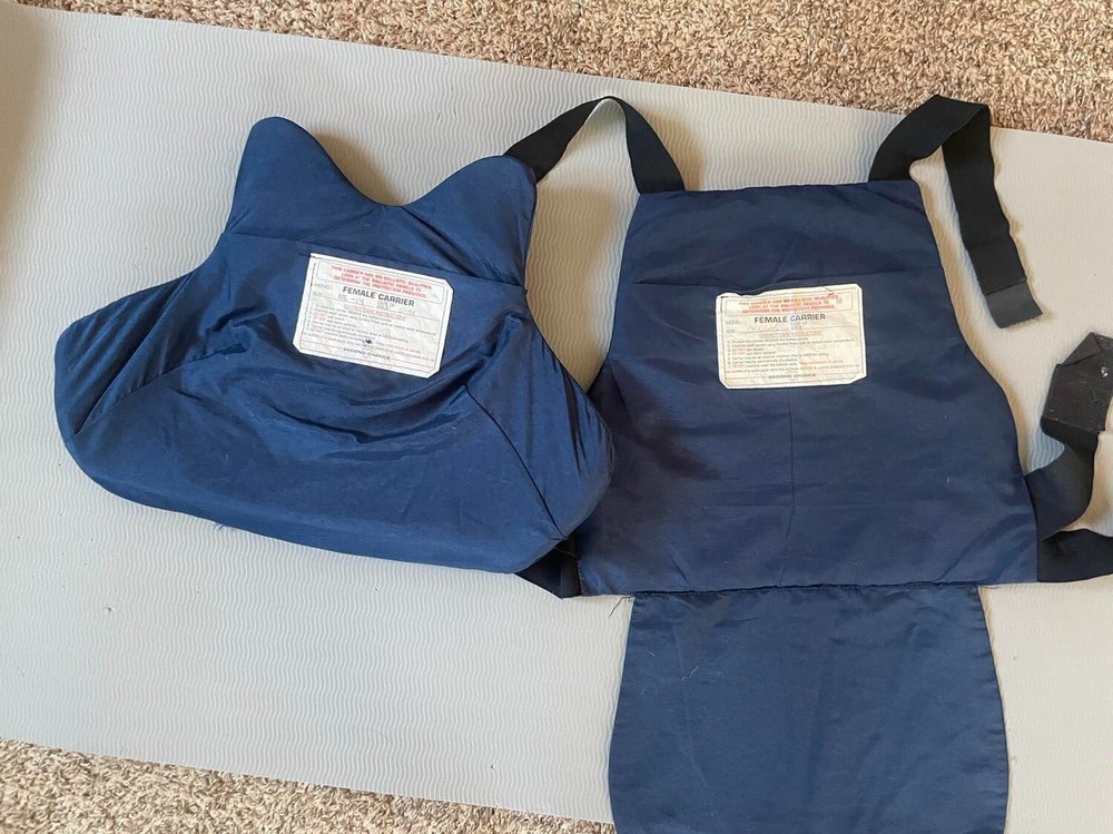 Second Chance Body Armor Bullet Proof Vest WOMENS MEDIUM