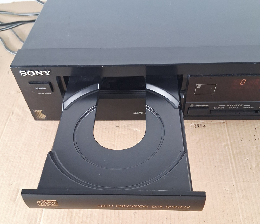 Vintage Sony CDP-43 Compact Disc Player