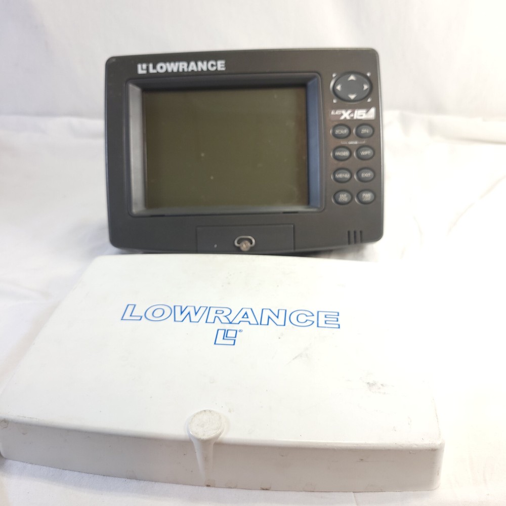 Lowrance LCX-15 MT Fishfinder + Navigation Chartplotter Head Unit Untested As Is