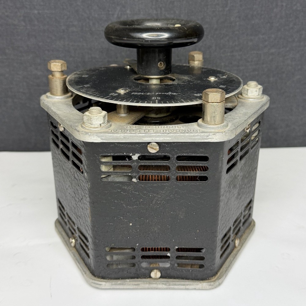 Standard Electrical Adjust-A-Volt Variable Transformer Model 1500BQ - UNTESTED