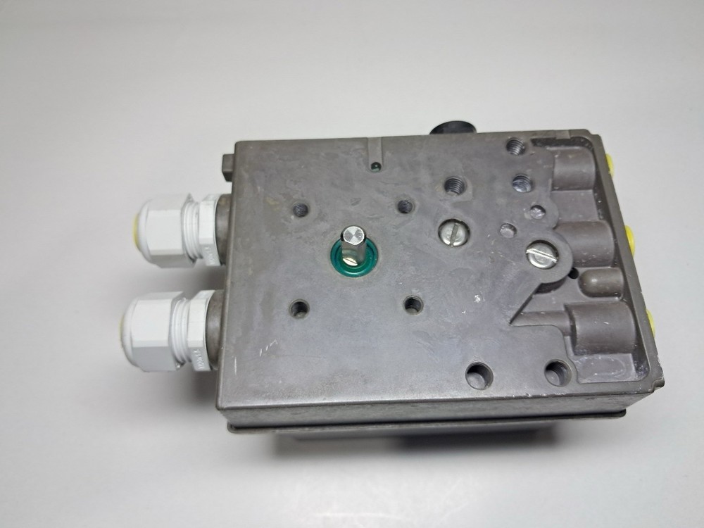 ARCASMART 826.E2-A00-M10-G positioner