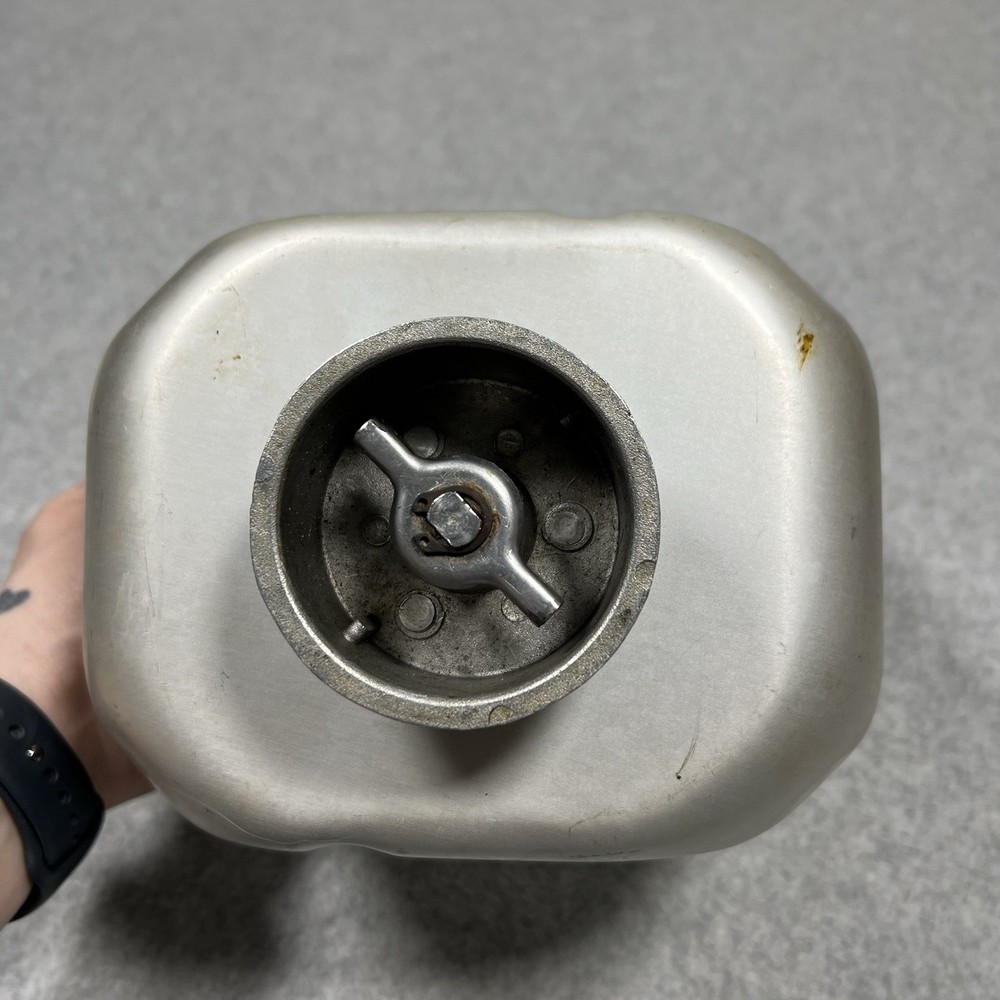 Breadmaker Pan Paddle & User Manuel for Oster Model 5834 2lb Expressbake