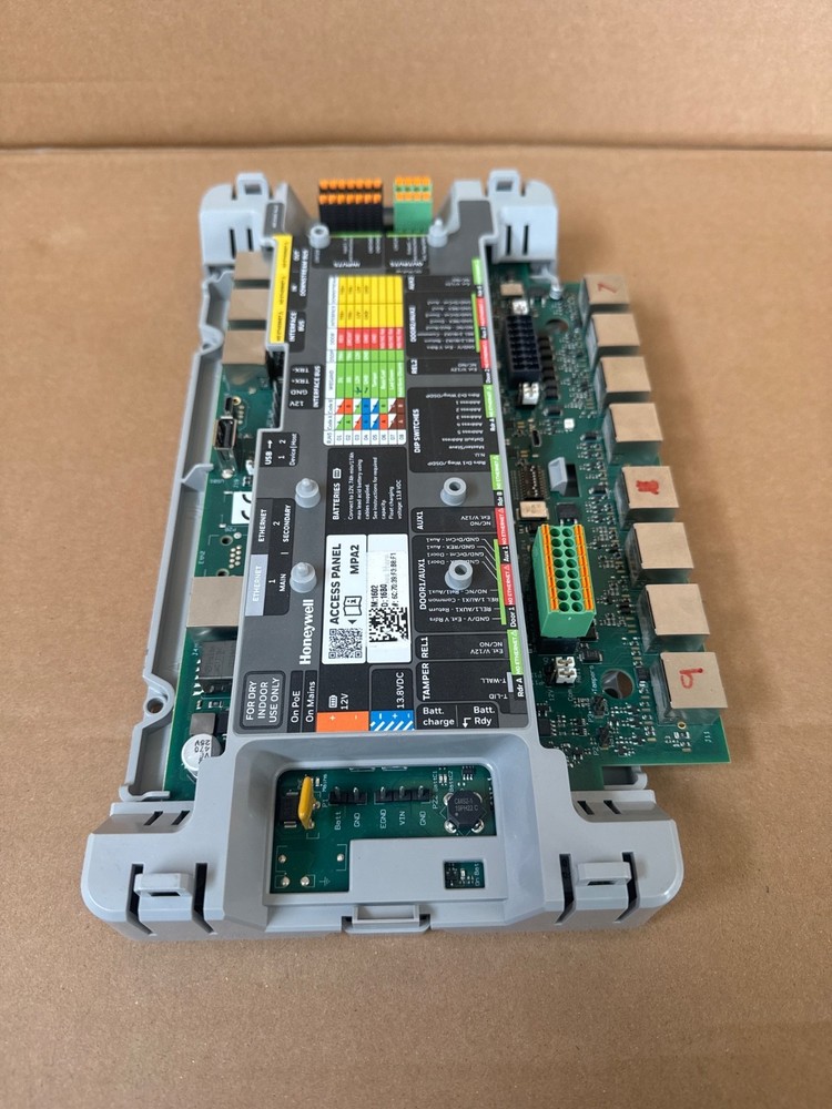 HONEYWELL MPA2 ACCESS CONTROL PANEL (for parts)