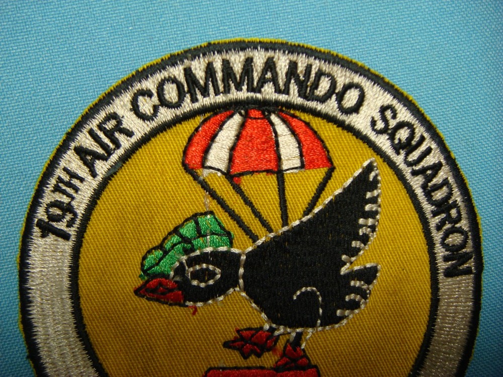 VIETNAM WAR PATCH, US 19th AIR COMMANDO SQUADRON " DEEDS, NOT WORDS "