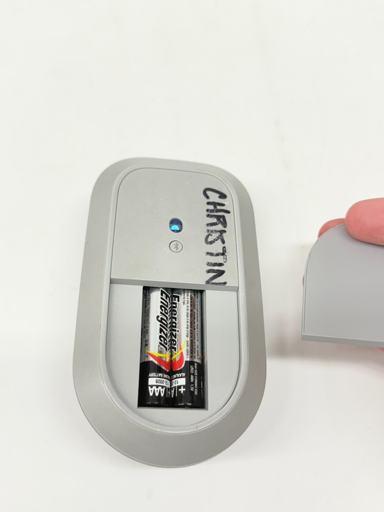 Microsoft Surface Mobile Mouse Silver Optical Wireless Bluetooth Seamless