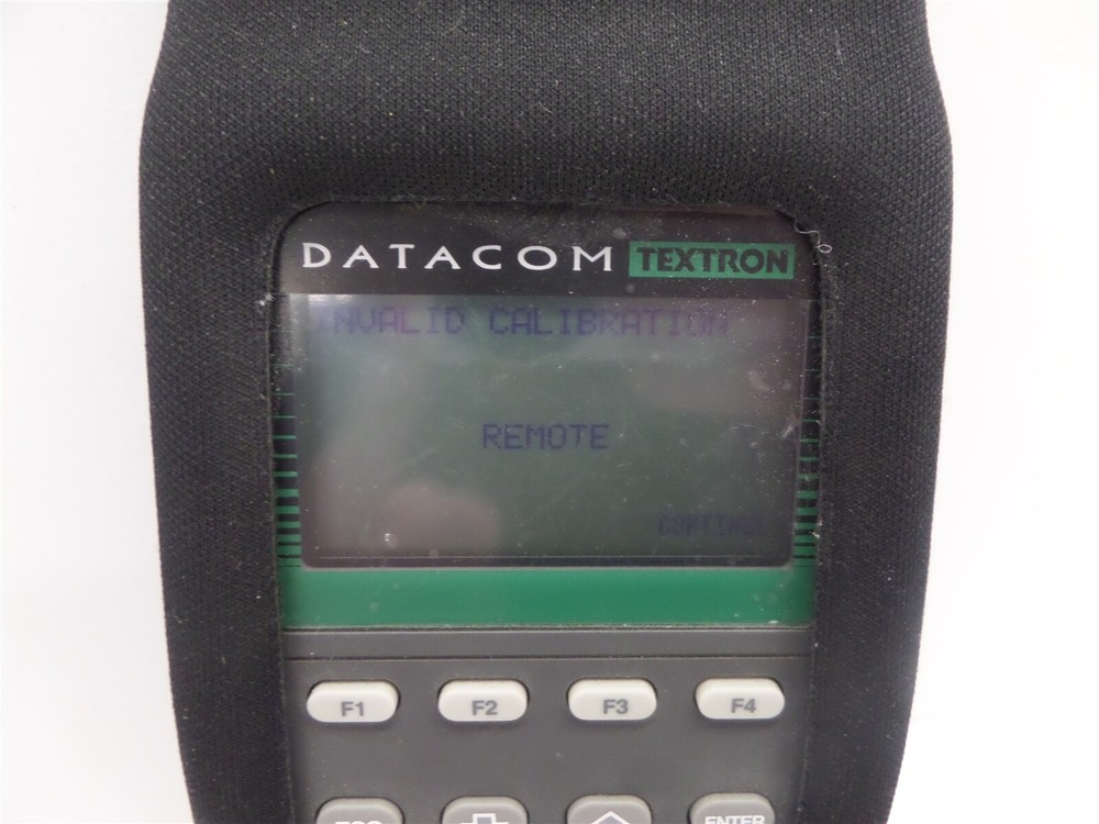 Datacom Textron LANcat System 6 Cable Tester
