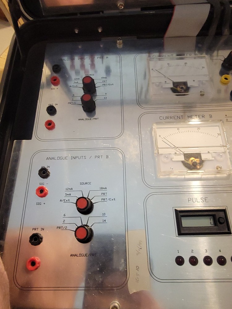 Solartron Portable Test Box, (314)