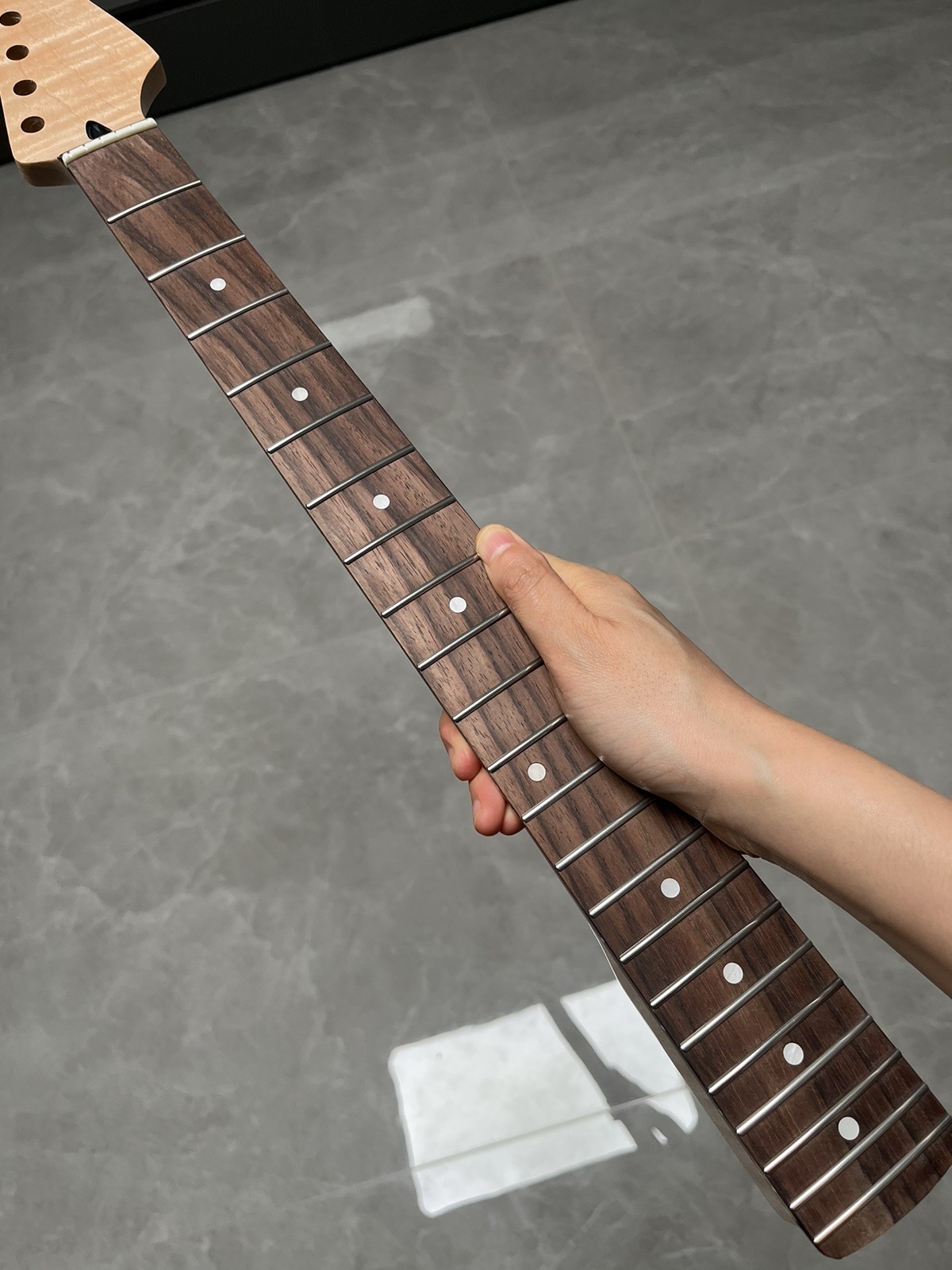 AAAA New 22Frets gloss Rosewood Natural color Flame Maple Electric guitar Neck