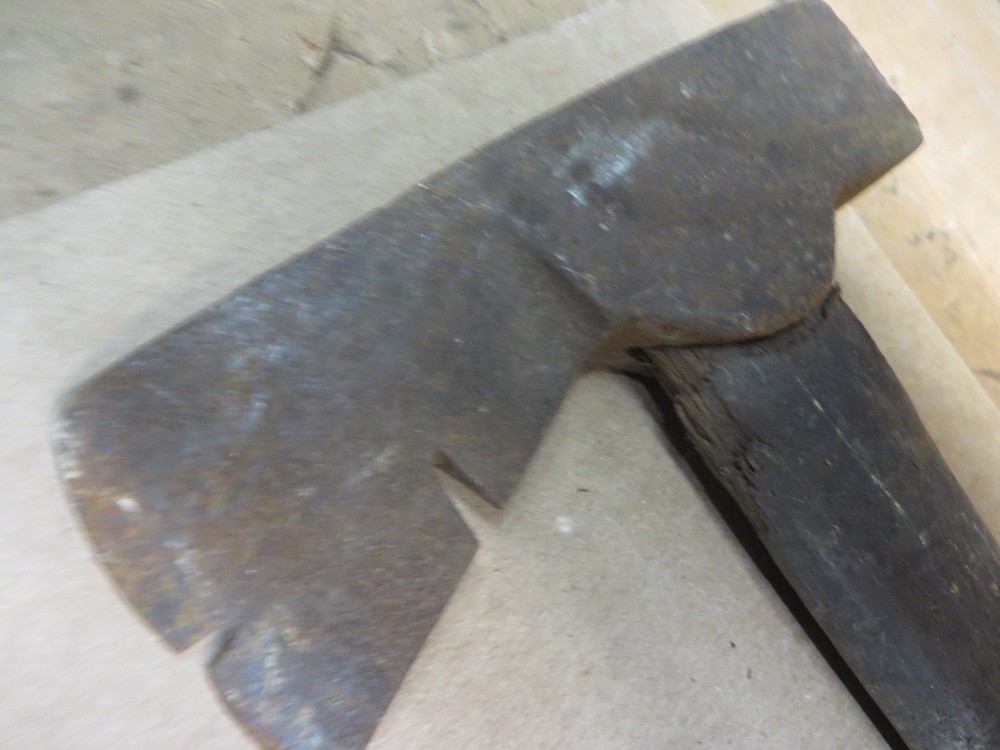 VINTAGE SPECIALTY Lathing Hatchet 11"
