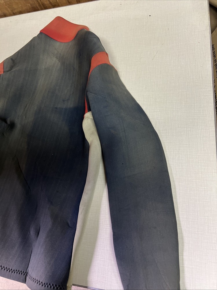 Ripcurl Freelite Used Wetsuit Top Medium