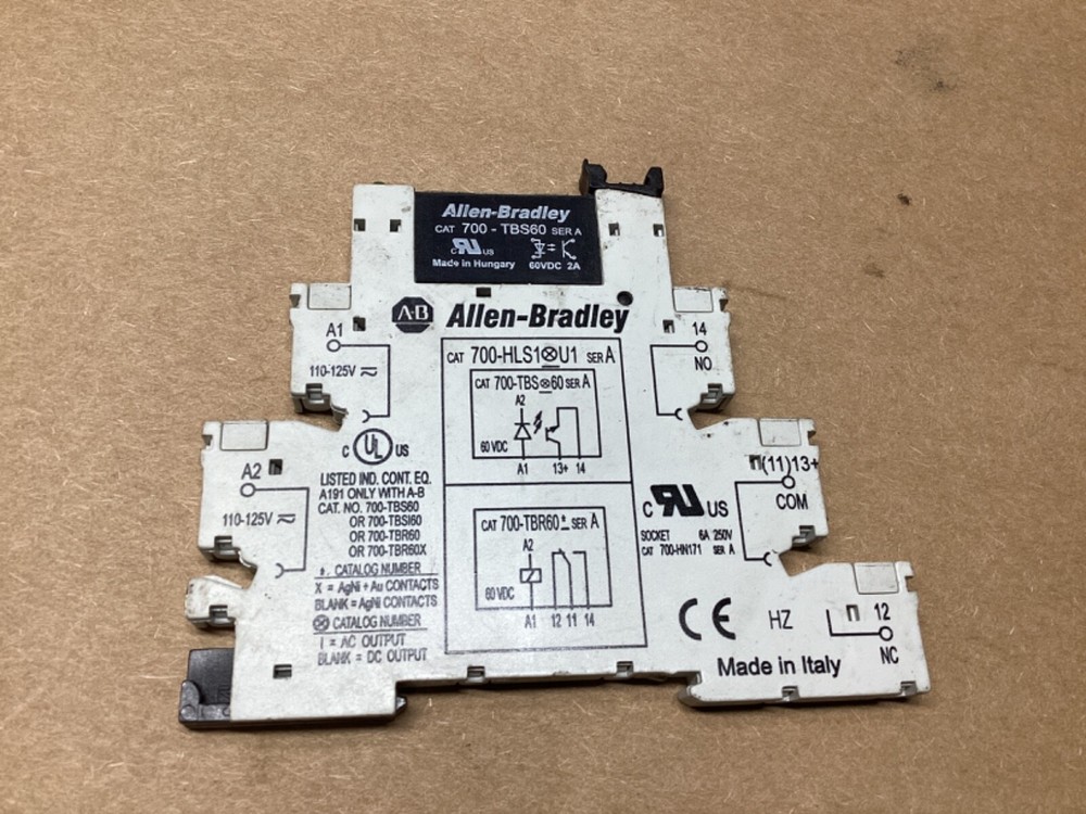Allen Bradley 700-TBS60 Solid State Relay W/ 700-HLS1 Socket #145L107