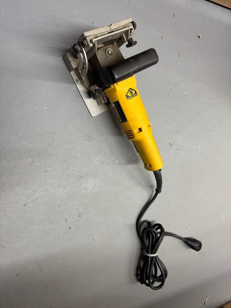 Dewalt DW682 Plate Joiner