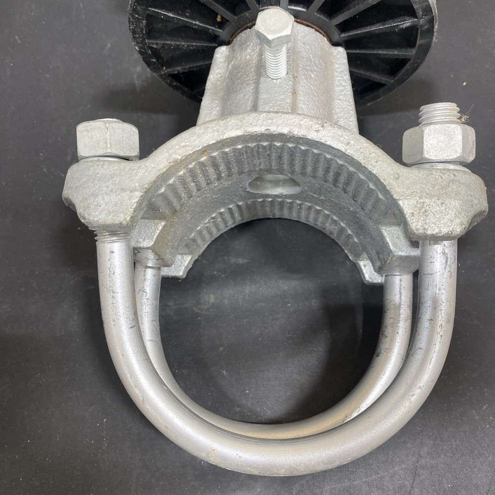 4" Round Post x 2" Pipe Saddle Gate Frame Premium Nylon Cantilever Roller