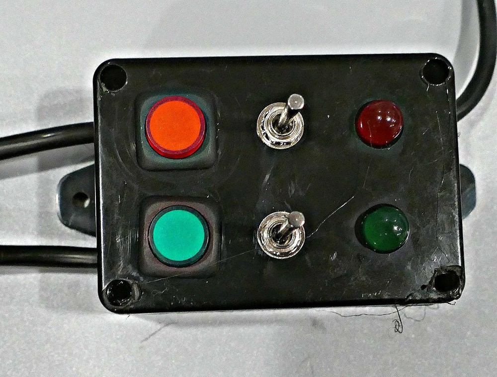 Lionel remote control tracks controller for O or O27 a more better way