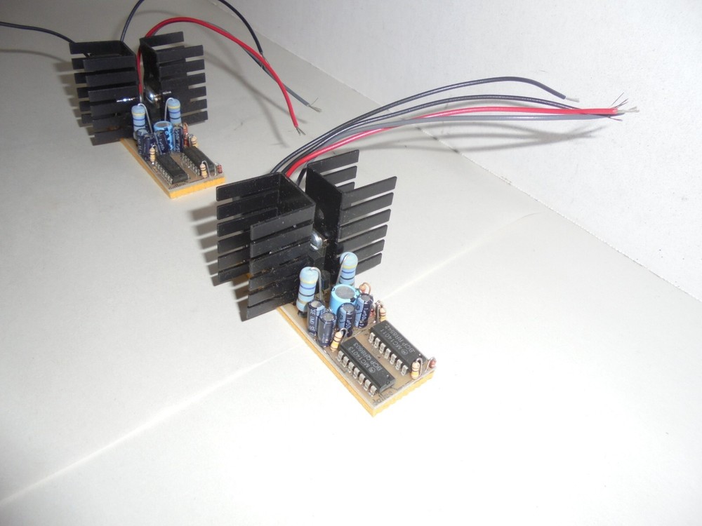 STANDARD ELECTRONIC REVERSING UNITS FOR ELECTRIC TRAINS WITH 20 SECOND DELAY
