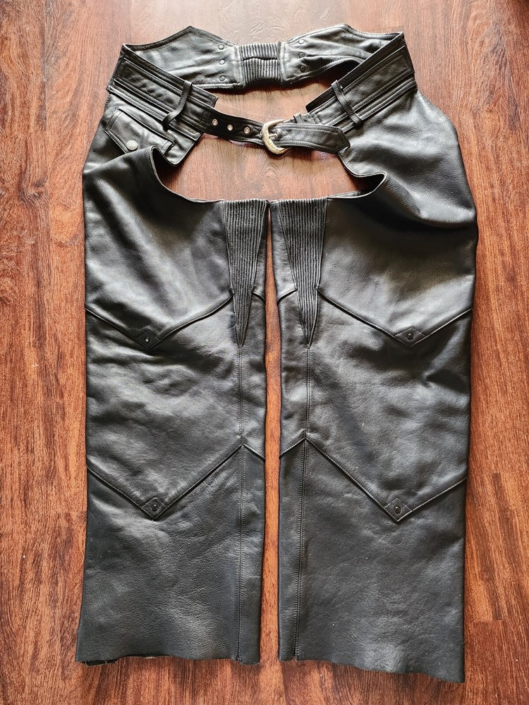 HARLEY-DAVIDSON LEATHER BLACK CHAPS SIZE MEDIUM USED