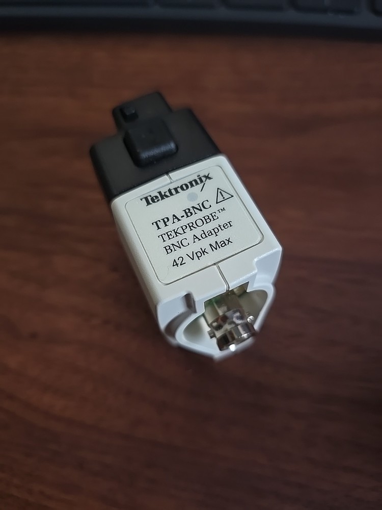 Tektronix TPA-BNC TekVPI Interface Adapter - Tested