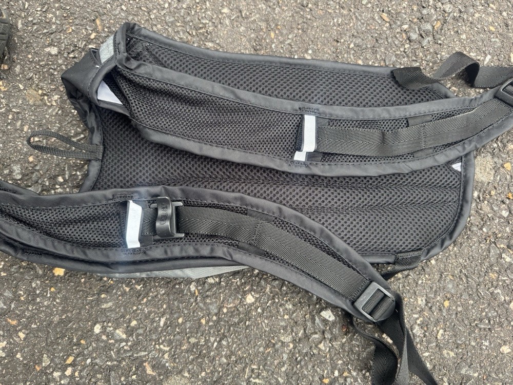 CamelBak Hydrobak Hydration Pack 50oz 1.5L Black Hydration Pack Water Backpack