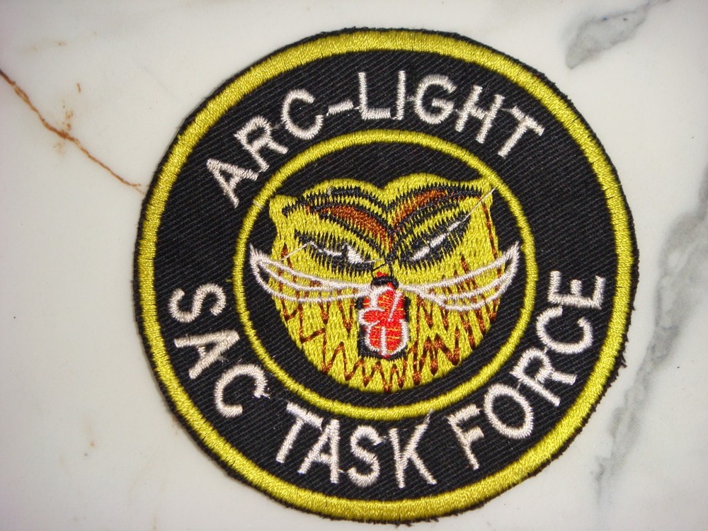 US AIR FORCE ARC LIGHT OPERATION - SAC TASK FORCE,  VIETNAM WAR PATCH