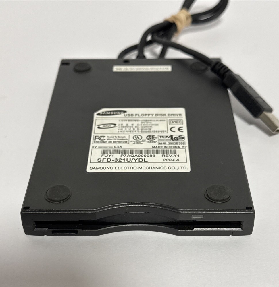 Samsung External USB Floppy Disk Drive | Model SFD-321U/YBL/Read