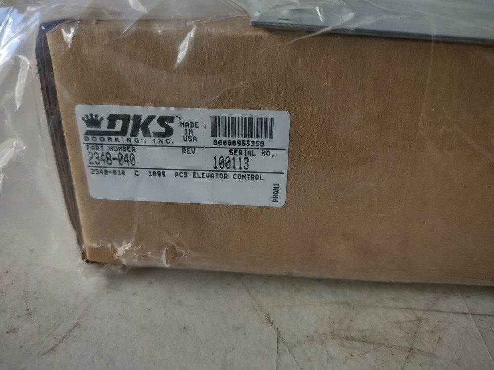 DoorKing 2348-040 Elevator Control Board w/ Mounting Hardware