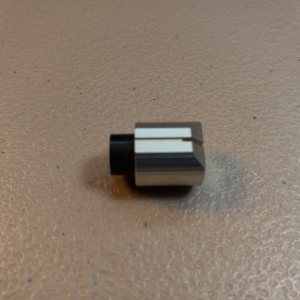🏃 SHARP 🤩 JKNBN0349AFSA OUTPUT LEVEL KNOB 🤩 RT-3388A CASSETTE DECK