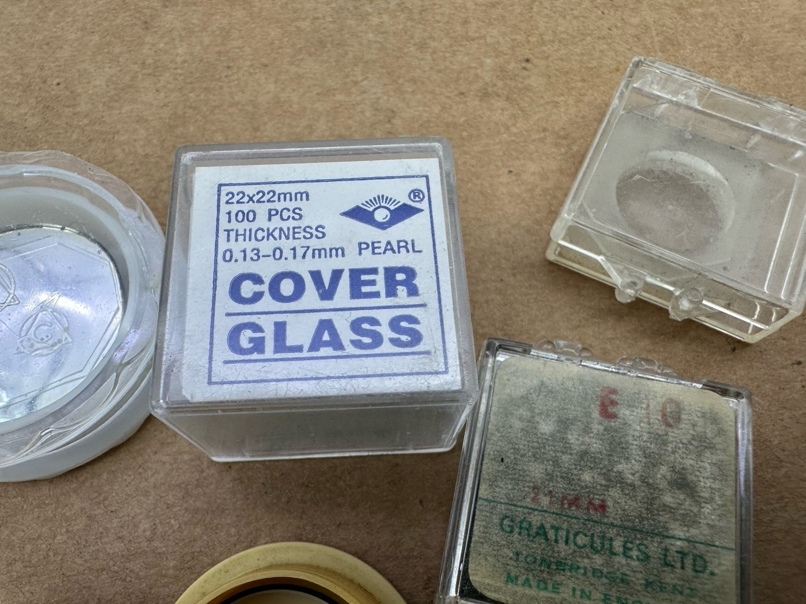 Lot of Vtg Microscope Lens Filters Glass Pearl Bausch Lomb Leitz Graf Apsco Etc