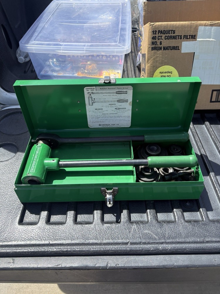 Greenlee 1804 Ratchet Knockout Punch Driver
