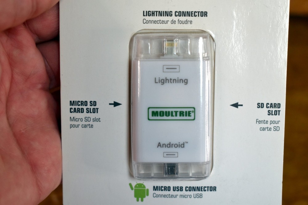 Moultrie Smartphone SD/Micro SD Card Reader (First Gen) Lightning Micro USB