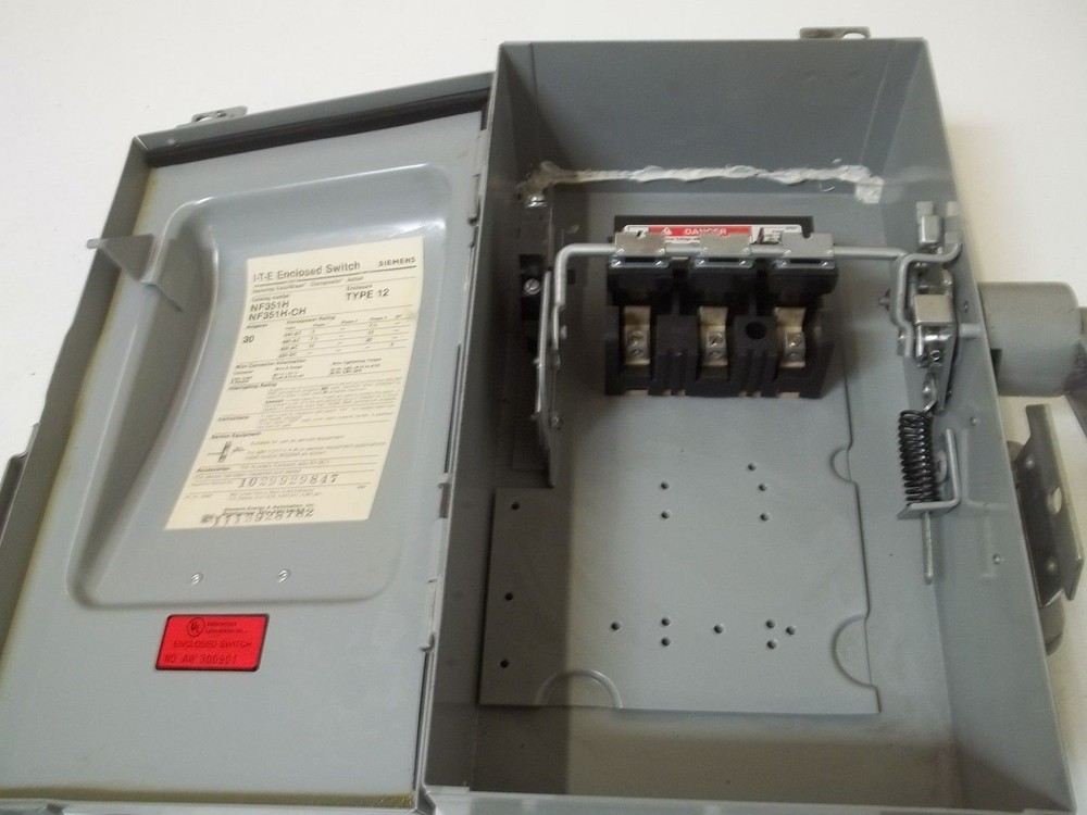 I-T-E NF351H ENCLOSED SWITCH NSNP