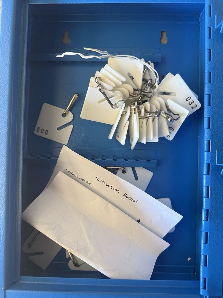 Key Storage Lock Box with Code, Locking Key Cabinet, 40 Key Holder Wall Mount