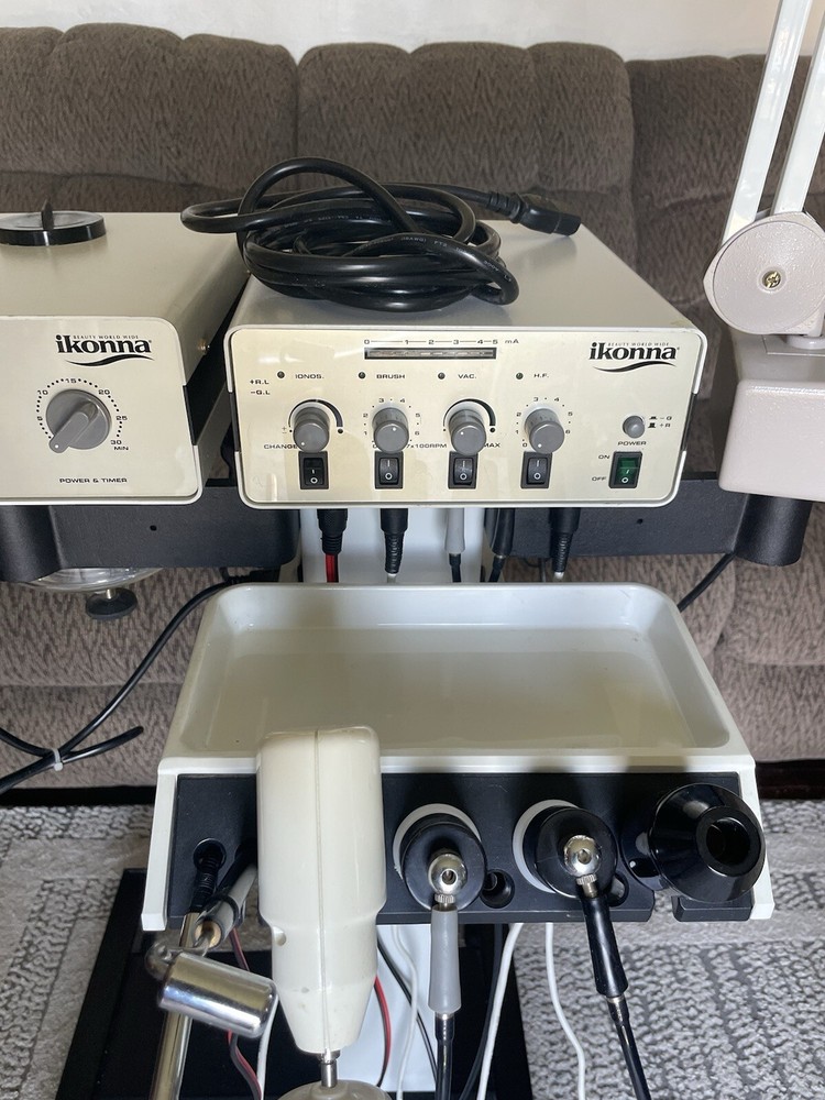(Ikonna) 8 In 1 Multi Malfunctional Face Machine