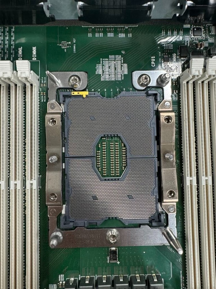 Pure Storage 83-0354-00 Flash Array X20 R3 "NO RAM/CPU/INTERFACE/SSD"