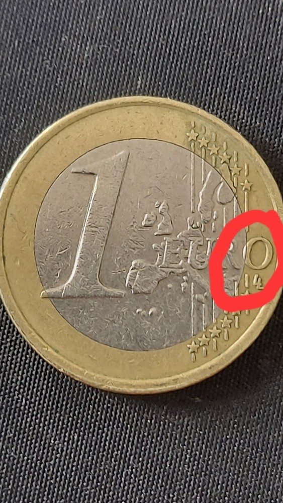 One Euro 1999 Rare liberti Egalite with mint errors.