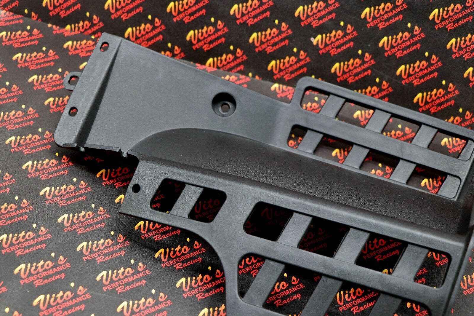 NEW Blaster nerfs nerf bars PLASTIC heel guards left + right 1990-2006
