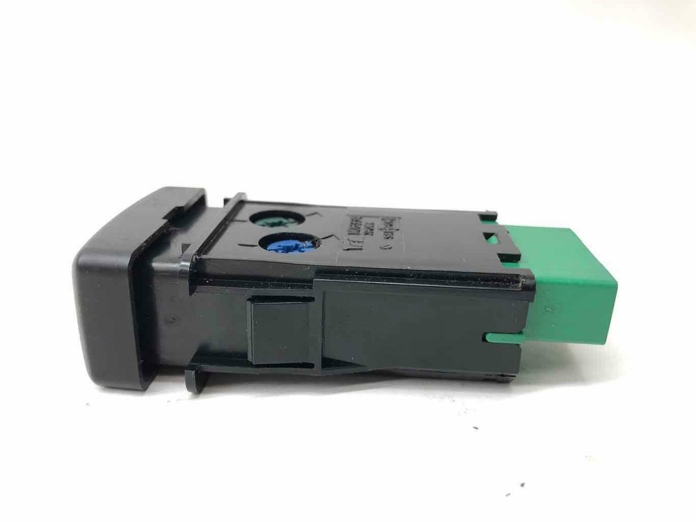 2000 Passport 8972043920 Window Defroster Switch Button Used OEM