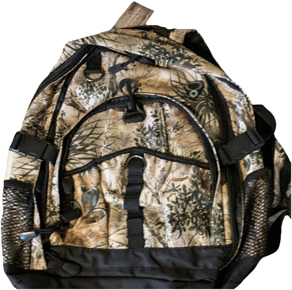 GameGuard Camo Hiking Backpack Zip Buckle Closure Adjustable Size External Pock…
