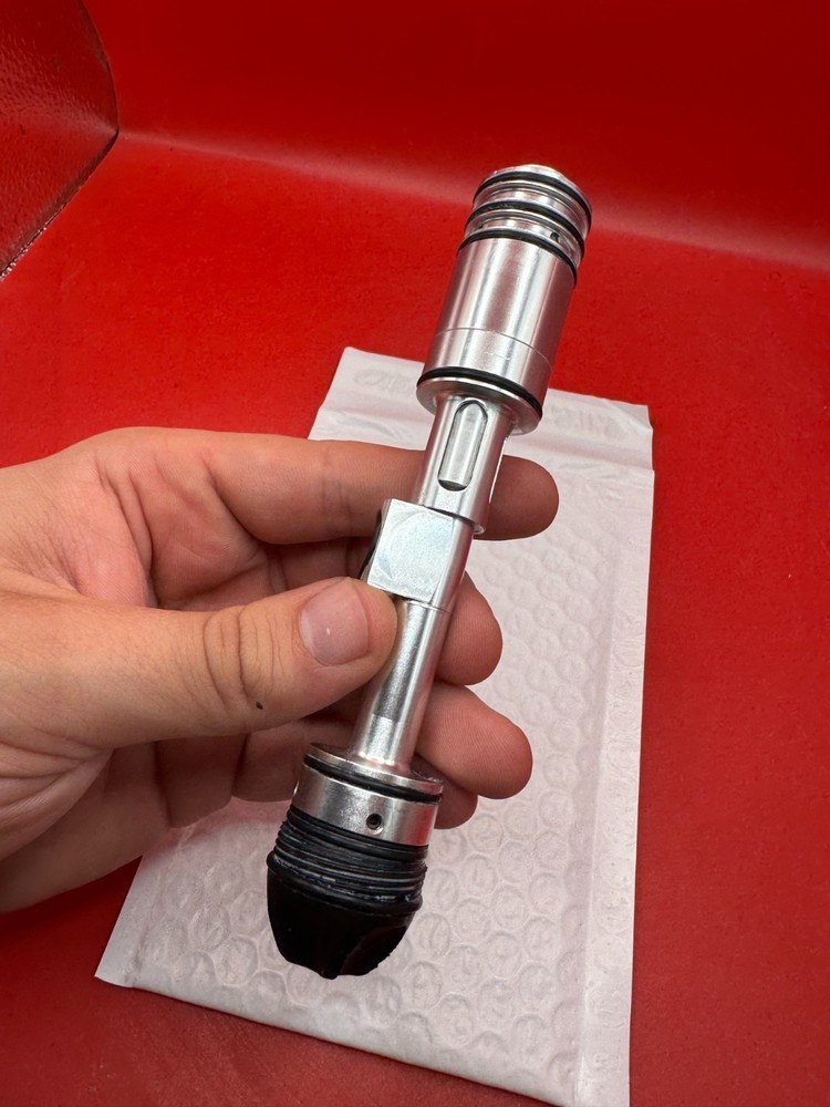 Proto/Dye Rail Bolt/Engine