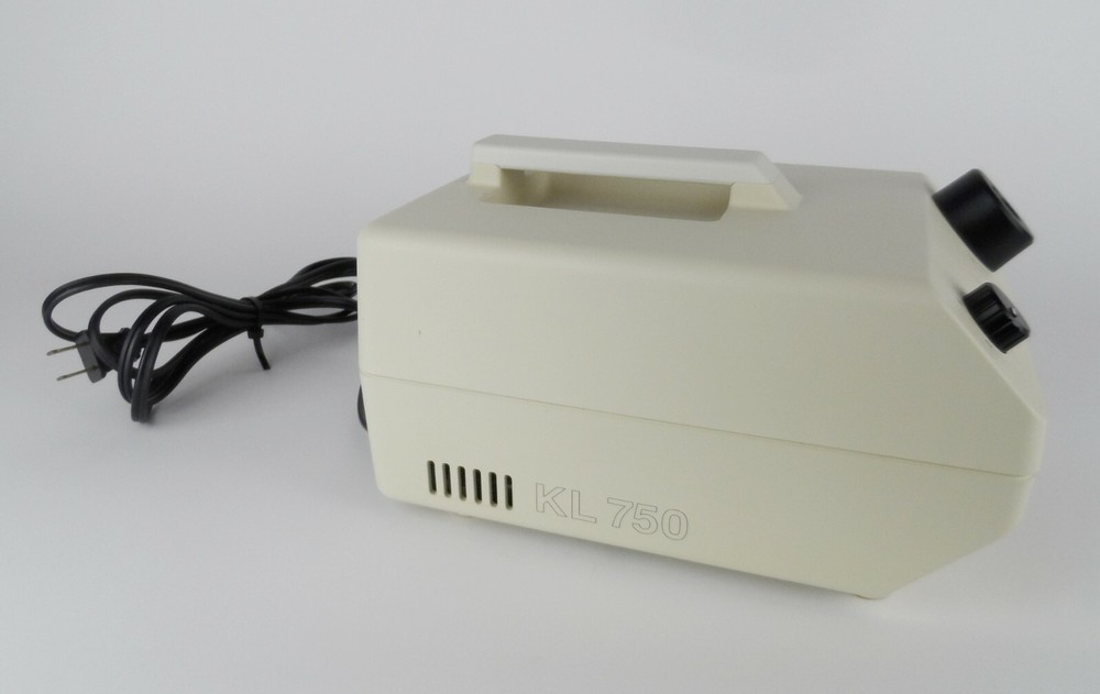Leica Schott KL 750 Fiber Optic Light Source Illuminator