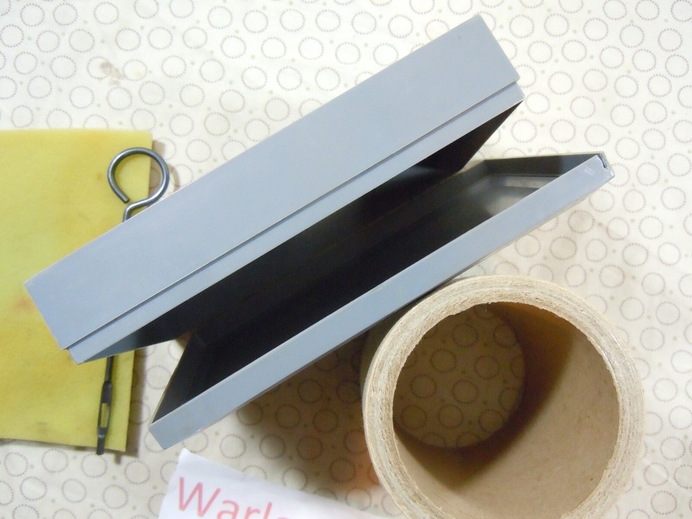 VINTAGE 380 PISTOL CASE.