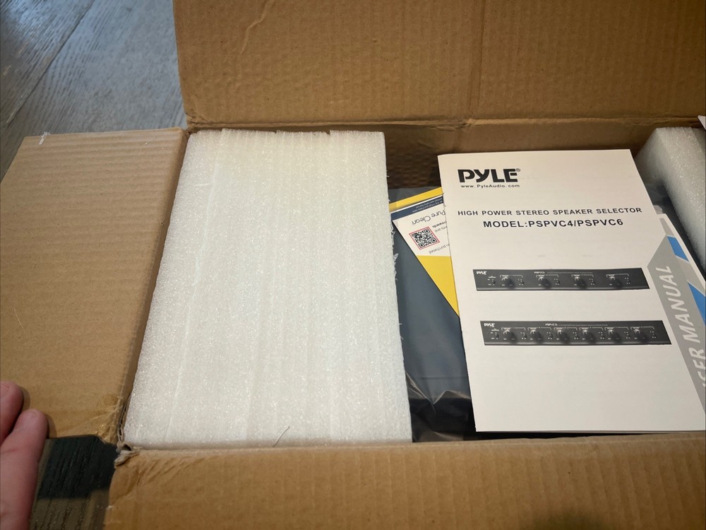 Pyle PSPVC6 6 Ch Stereo Speaker Selector w/Volume Control