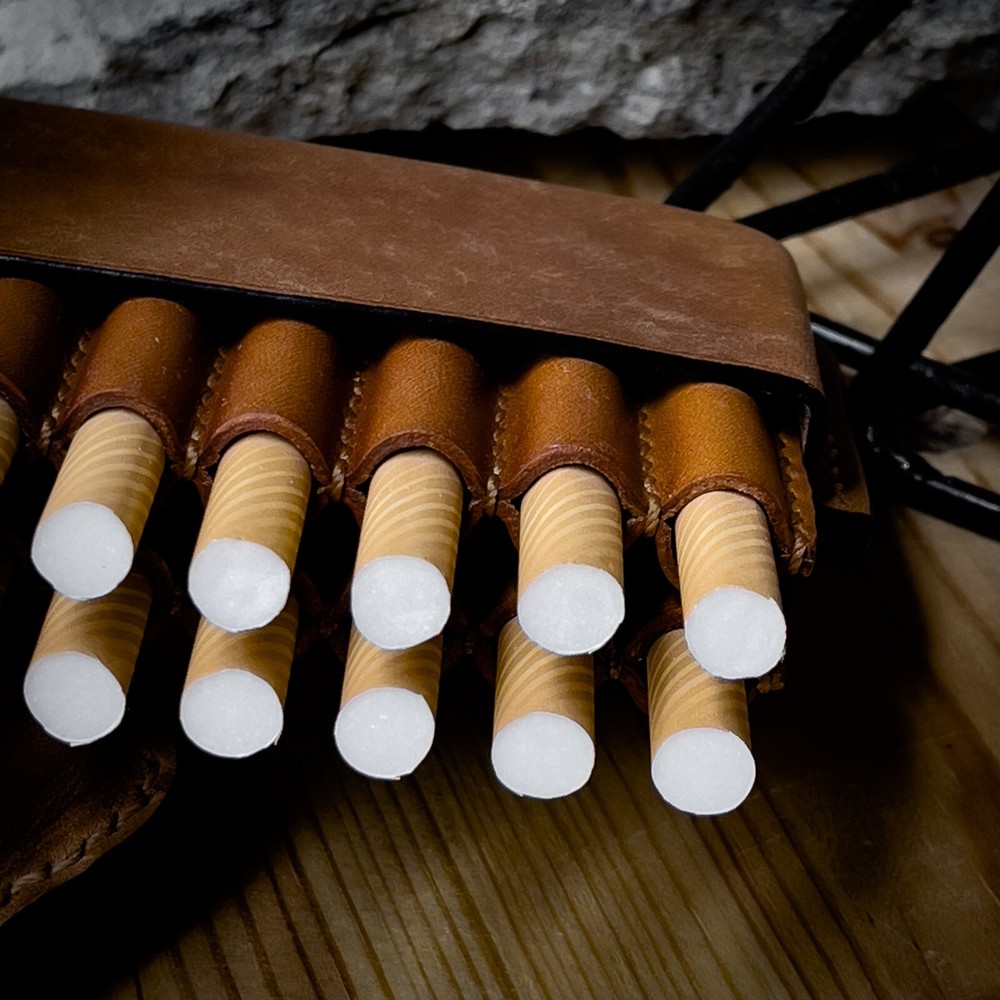 Leather handmade cigarette case PUEBLO premium leather