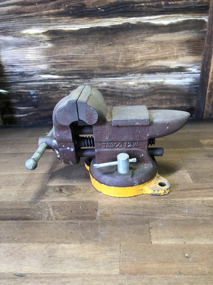 Vintage Tesco Base Bench Vise 12W