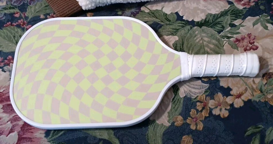 Sonix Premium Pickleball Paddle Green