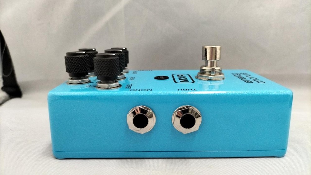 MXR ANALOG CHORUS M234 Effector
