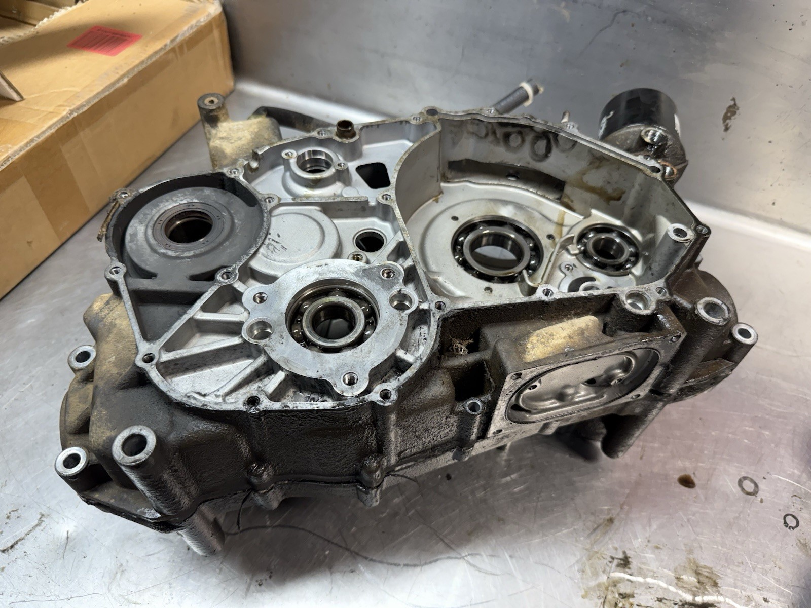 07 Arctic Cat 650 H1 OEM Engine Crankcase Motor Crank Cases Prowler XT 2006-2009